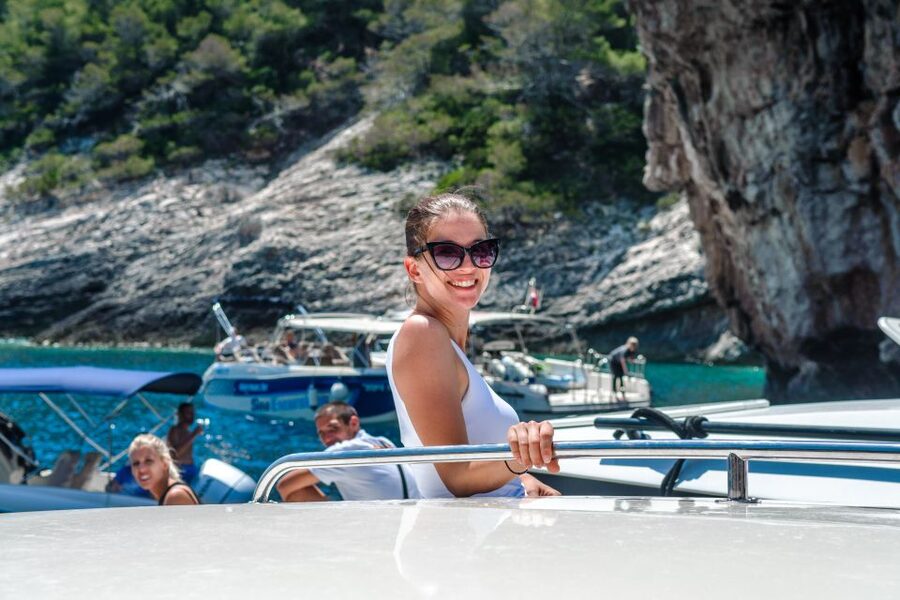 From Split: Blue Cave and Hvar Guided Tour by Luxury Boat - Hvar City with one hour to explore