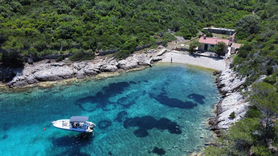 From Split: Blue Lagoon & Trogir Boat Trip with Snorkeling - Practical timing and planning advice