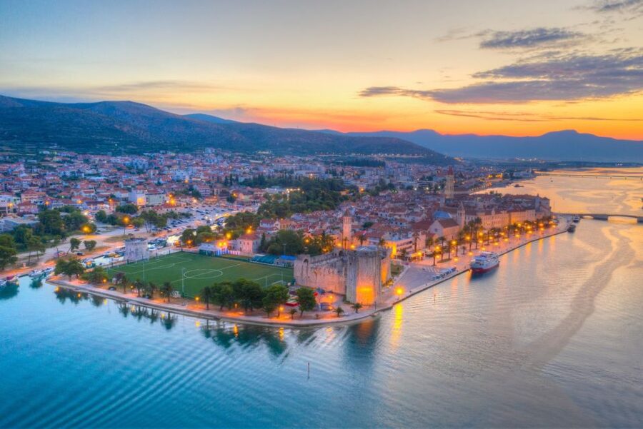 From Split: Blue Lagoon & Trogir Boat Trip with Snorkeling - Nečujam and the Šolta shipwreck
