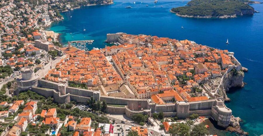 From Split: Dubrovnik Guided Day Trip - Leaving Split before the day heats up