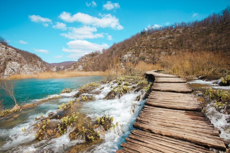 From Split or Trogir: Plitvice Lakes Guided Full-Day Tour - Food, drinks, and the return drive