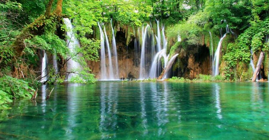 From Split or Trogir: Plitvice Lakes Private Tour - Why Plitvice deserves a full day from the coast