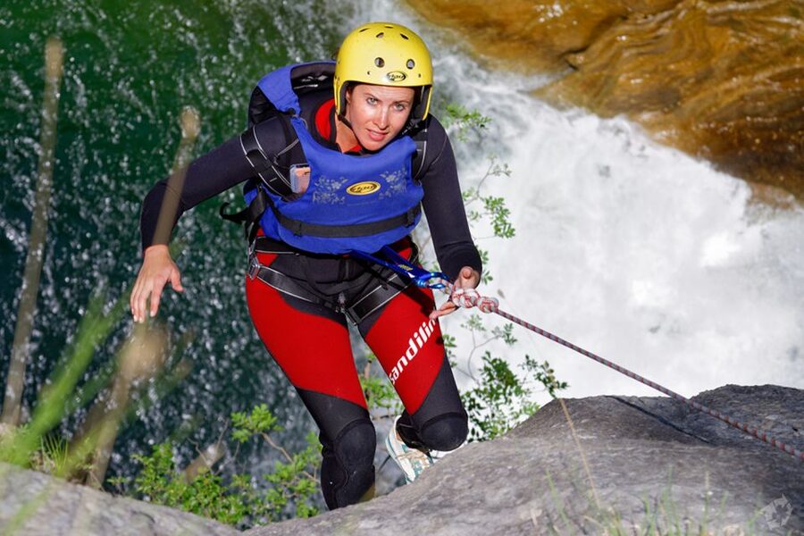 From Split or Zadvarje: Extreme Canyoning on Cetina River - Safety, fitness, and who should book