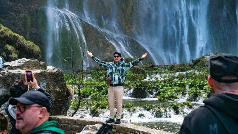 From Split: Plitvice Lakes Guided tour - The boat across the largest lake