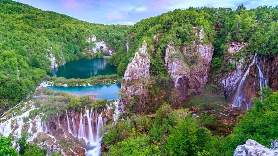 From Split/Trogir/Omiš: Plitvice Lakes Guided Group Tour - What guides add to the day