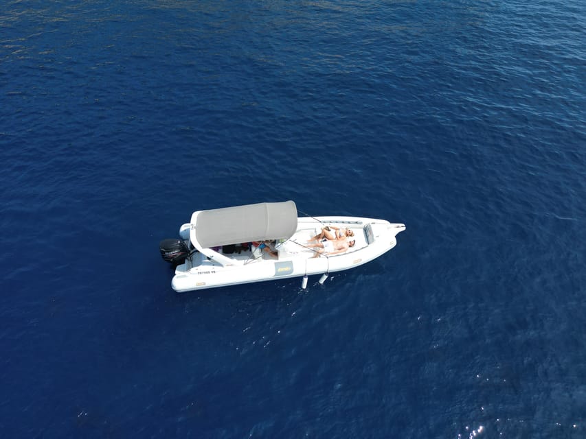 From Vis: Speedboat tour - Vis, Biševo & Blue Cave (private) - Budihovac and its blue lagoon