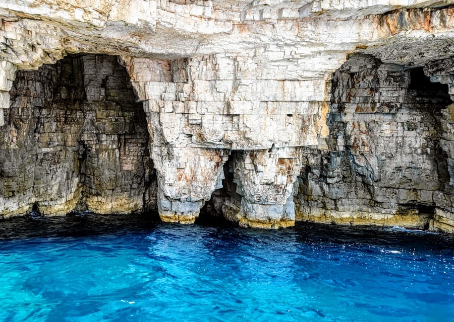 From Vis: Speedboat tour - Vis, Biševo & Blue Cave (shared) - Stiniva Cove without the steep walk