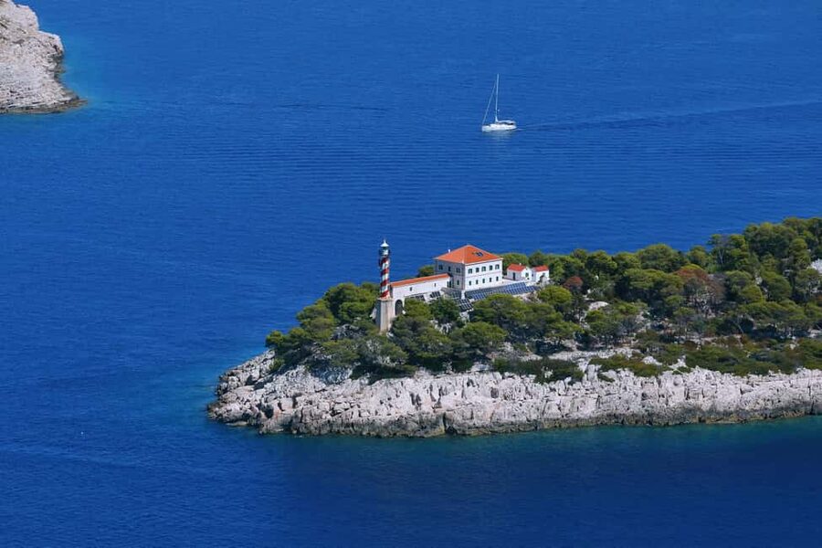 From Zadar/Bibinje: Kornati National Park Cruise with Lunch - Kornati National Park: white stone and open blue water