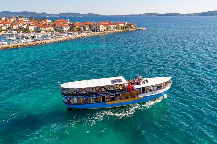 From Zadar/Bibinje: Kornati National Park Cruise with Lunch - Telašćica Nature Park: two hours beside cliffs and salt water
