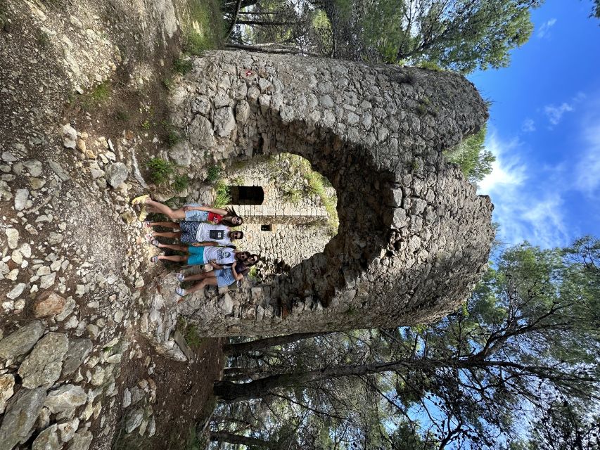 From Zadar: Island-Hopping Speedboat Tour with Drinks - The people make a difference
