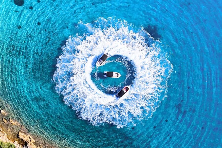 From Zadar: Island-Hopping Speedboat Tour with Drinks - Who will enjoy this most