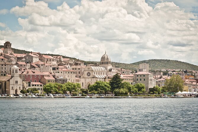 From Zadar: Krka National Park and Waterfalls Day Trip - What changes between summer, spring, and fall