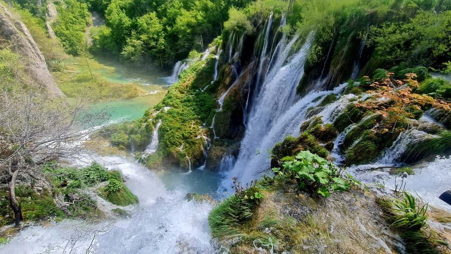 From Zadar: Plitvice Lakes Day Trip with Guide and Boat Tour - Key points to know before booking