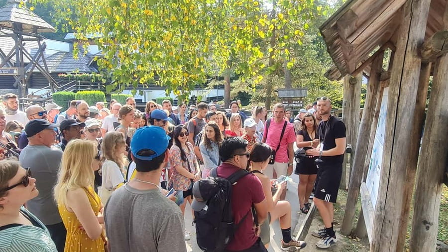 From Zadar: Plitvice Lakes Day Trip with Guide and Boat Tour - Why Plitvice Lakes is worth the long day