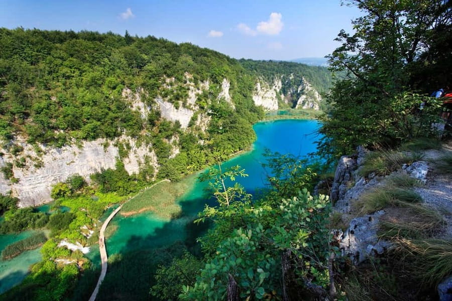 From Zadar: Plitvice Lakes National Park Day Trip +Boat Ride - The Lower Lakes, Šupljara Cave, and the Great Waterfall