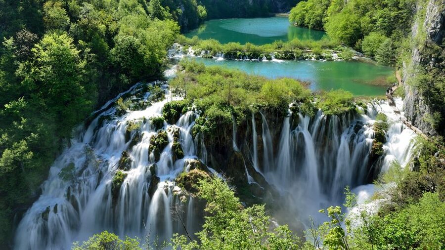 From Zadar: Plitvice Lakes National Park Tour - The Upper Lakes and their travertine falls