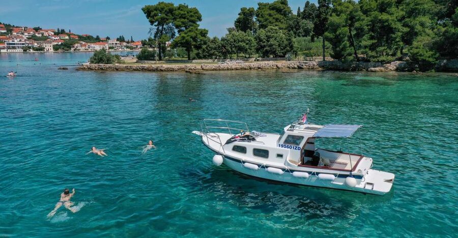 From Zadar: Private Boat Tour to Croatian Islands - Leaving Zadar for the island view