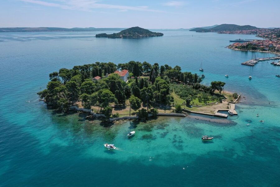 From Zadar: Private Boat Tour to Croatian Islands - What your skipper adds to the day