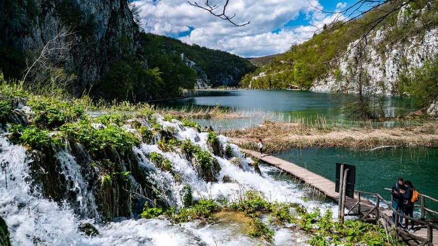 From Zagreb: Plitvice Lakes National Park Full-Day Tour - The three-hour ride through the Lika region