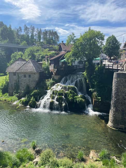 From Zagreb: Rastoke and Plitvice Guided Trip with Ticket - Why Plitvice makes a worthwhile day from Zagreb