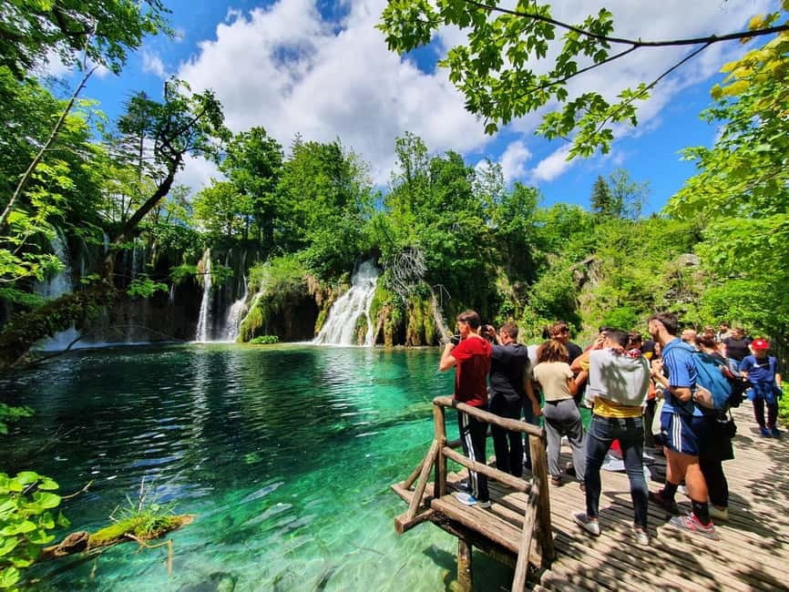 From Zagreb: Rastoke and Plitvice lakes Guided Day Trip - Transport, group size, and the guide