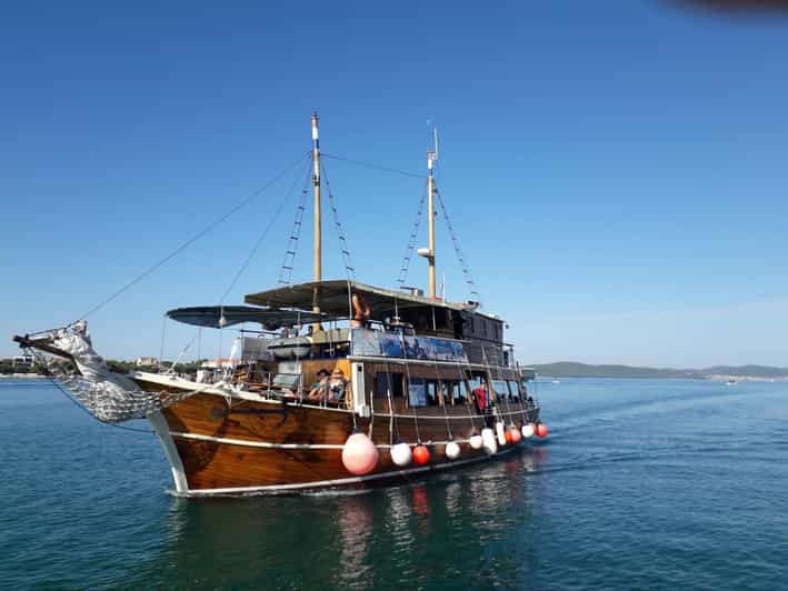 Full-day boat trip from Zadar and Sukošan to Kornati NP - Why the Sveti Ante makes the trip feel different