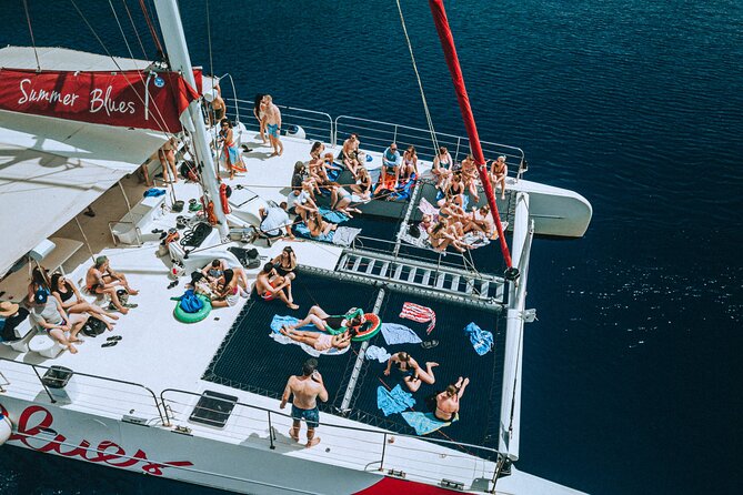 Full-Day Catamaran Cruise to Hvar & Pakleni Islands with Food and free Drinks - At a glance: what makes this boat day different
