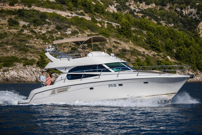 Full-Day Private Yacht Tour to the Elafiti Islands - Lopud adds beaches, chapels, and a slower walk