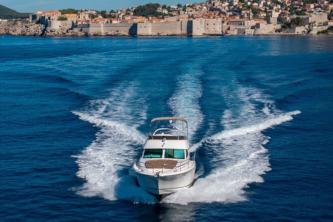 Full-Day Private Yacht Tour to the Elafiti Islands - Šipan is the island for lunch and a quiet bay