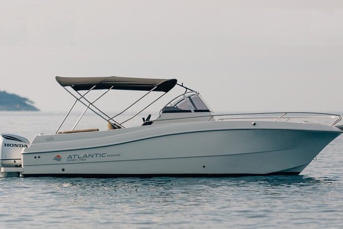 Full day trip to the Elafiti islands with Atlantic ALL INCLUDED - What the Jeanneau Cap Camarat 755 WA means for your day