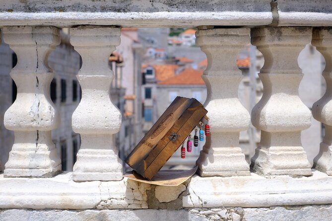 Game of Thrones Private Outdoor Escape Game in Dubrovnik - The wooden book sets the rules