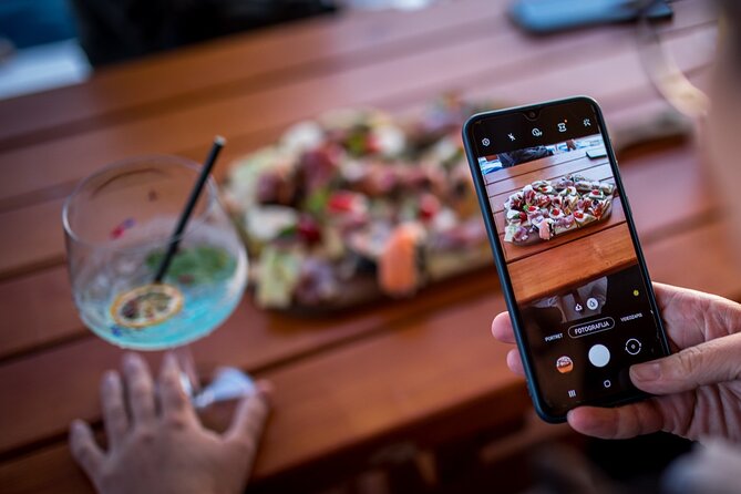 Gastro Cruise | Cruise around Dubrovnik Old Town with Lunch - What the experience feels like for different visitors