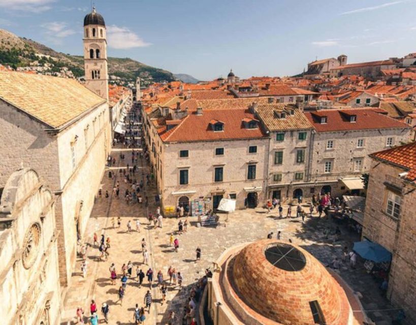 Group tour: Dubrovnik Walking Tour (1h duration, 9:30am, 6pm - Franciscan Monastery and the first layer of the Old Town