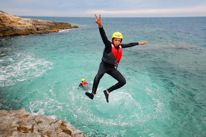 Guided Coasteering Adventure in Pula - The Canyon and its unusual tunnel