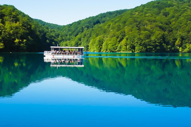 Guided transfer from Zagreb to Split with Plitvice Lakes stop - Why this Zagreb to Split transfer makes sense