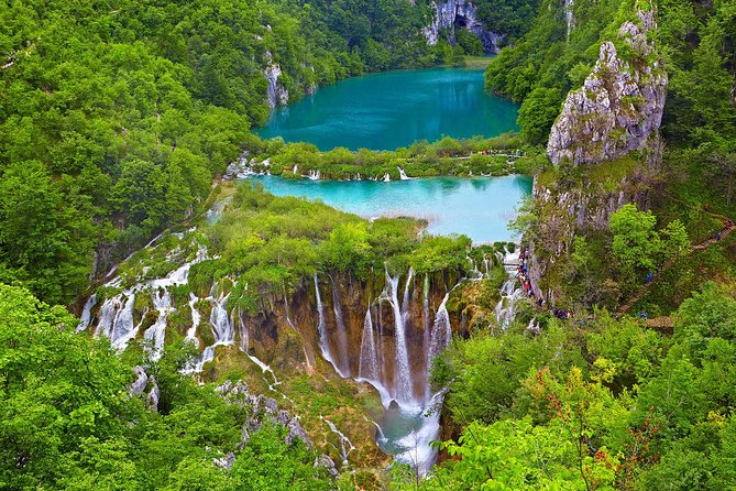 Guided transfer from Zagreb to Split with Plitvice Lakes stop - Five hours among Plitvice’s upper and lower lakes