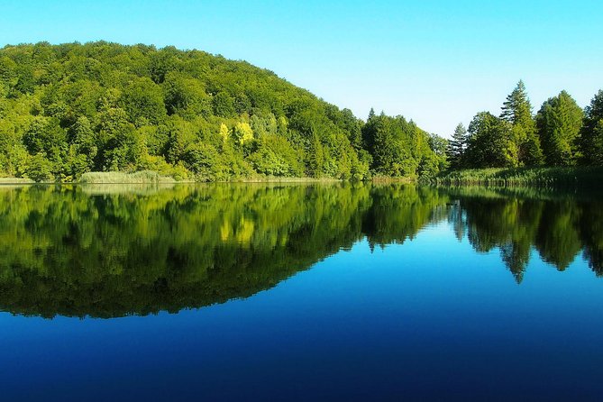 Guided transfer from Zagreb to Split with Plitvice Lakes stop - Boat, cruise, and electric train rides