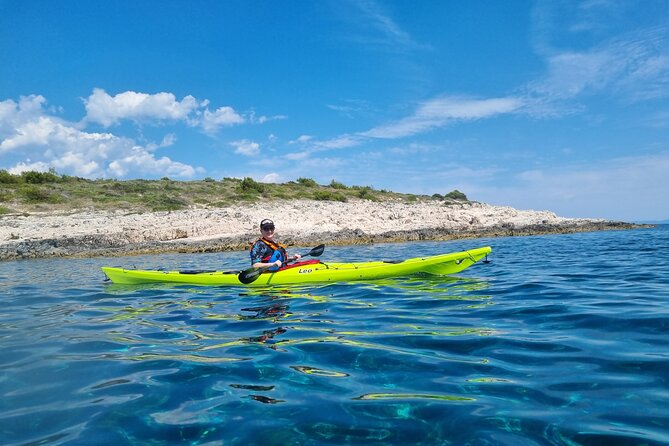 Half-day kayak tour from Hvar town - Who will enjoy this Hvar kayak tour?