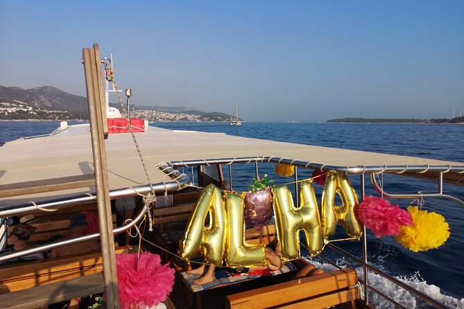 Half Day Private Group Boat Tour in Croatia - Mlini Beach, the Final Swim Stop
