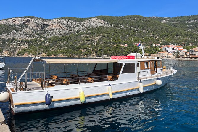 Half Day Private Group Boat Tour in Croatia - Lunch Around 1:30 p.m. at Palmižana