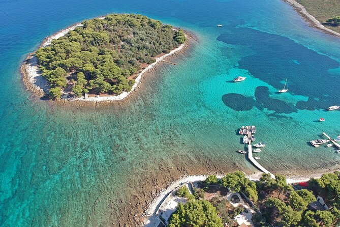 Half Day Speedboat Tour to Three Islands from Trogir - Duga Bay on Čiovo: A Longer Final Stop