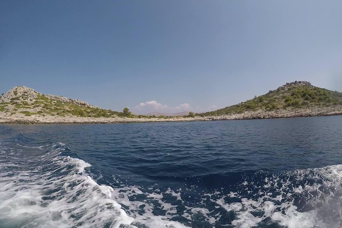 Hello Kornati - Small group one day trip from Zadar - Suha Punta lunch at a Dalmatian tavern