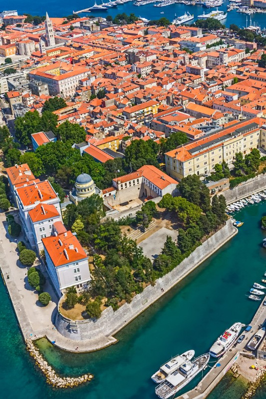 History Walking Group Tour in Old Center of Zadar - Captain Tower, Five Wells Square, and the Old Town streets
