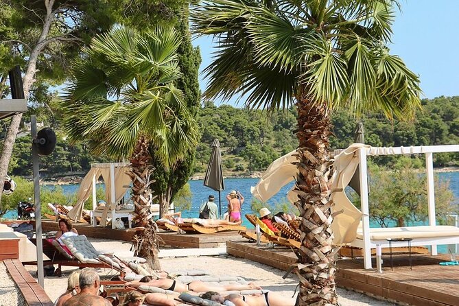 Hvar, Brač & Pakleni islands cruise with lunch & drinks from Split & Trogir - Group size, comfort, and safety
