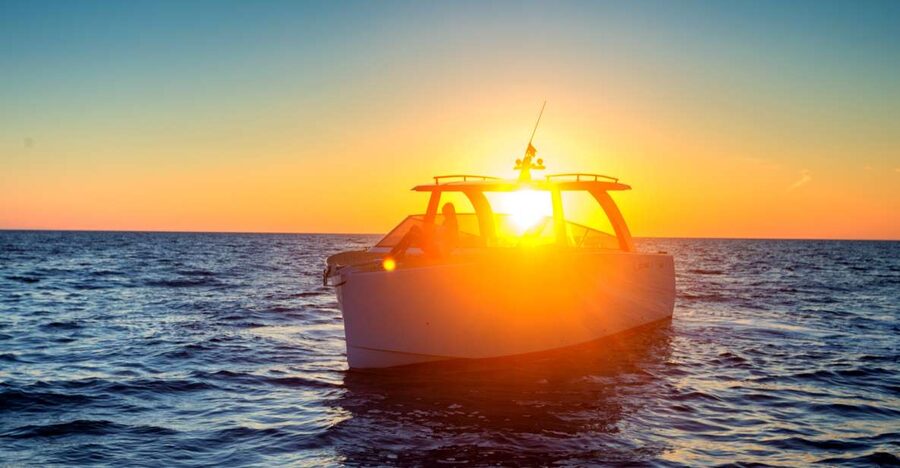 Hvar: Sunset and Pakleni Islands with a Speed Boat - Why this short Hvar boat ride works
