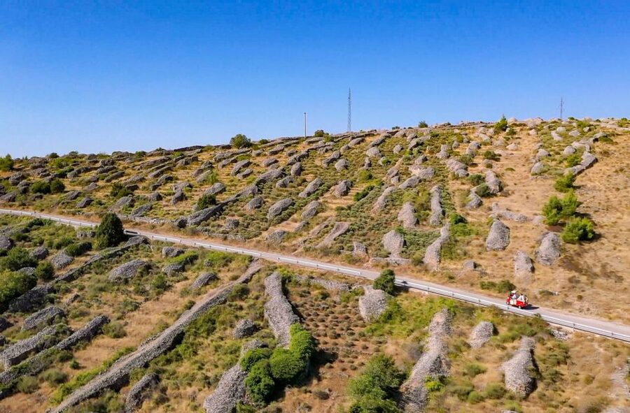 Hvar: Tuk Tuk island tour - Hvar’s countryside, where the island changes character