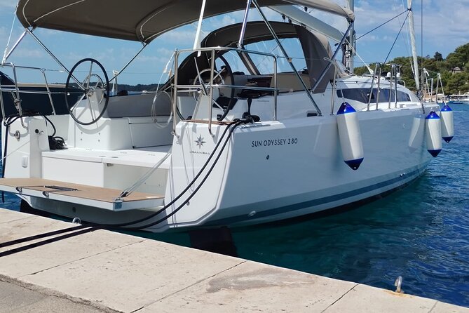 Islands Tour on Luxurious Jeanneau Sun Odyssey - What is included, and what you still need to plan