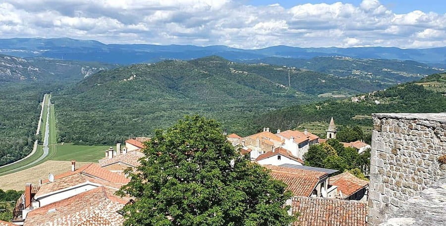 Istria: Guided Tour of Inner Istria with Food Tasting - Pazin Abyss and the final stretch
