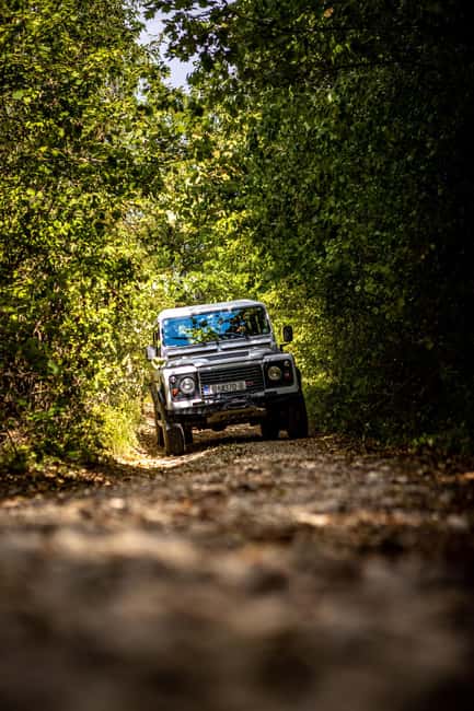 Istria: Land Rover Off-Road Adventure with Tastings - Hum and the museum stop