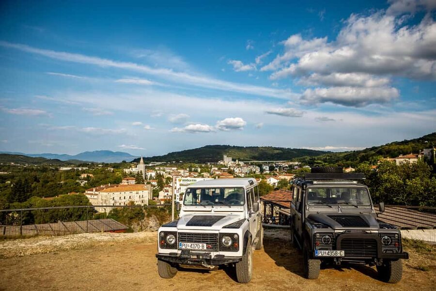 Istria: Land Rover Off-Road Adventure with Tastings - The optional zipline choice
